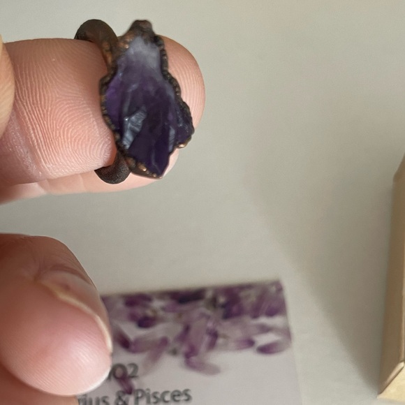 NIB Amethyst raw cut stacking ring by Hawkhouse. Size 4.5 - Picture 3 of 7
